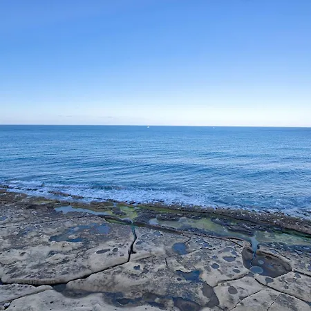 De Redin Seafront By Haven And Keys Malta Appartamento *