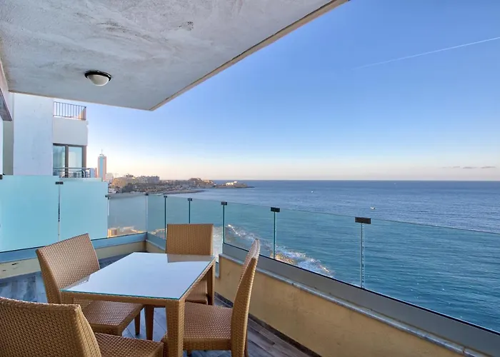 De Redin Seafront By Haven And Keys Malta