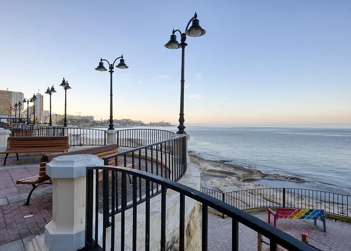 Διαμέρισμα De Redin Seafront By Haven And Keys Malta *