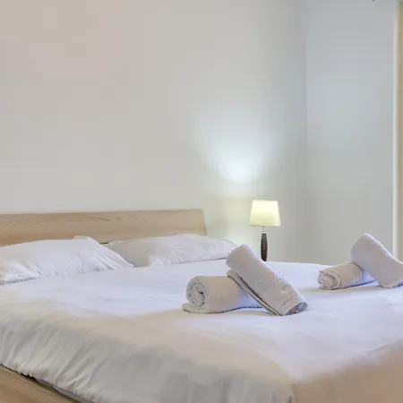 Apartment De Redin Seafront By Haven And Keys Malta