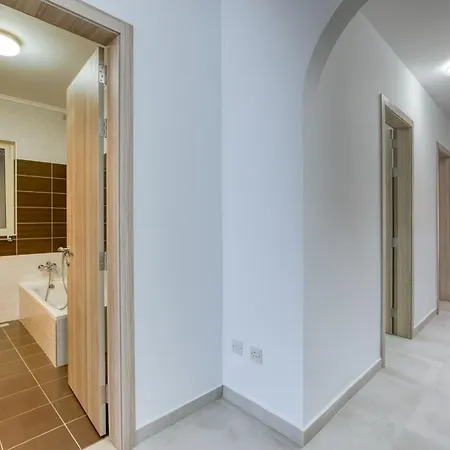 De Redin Seafront By Haven And Keys Malta Apartment Sliema