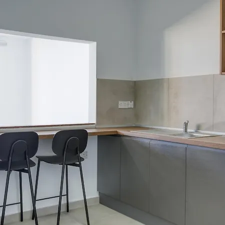 De Redin Seafront Suites By Haven And Keys Malta *