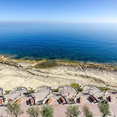 דירה Seafront With Balcony & Sea Views By Jl