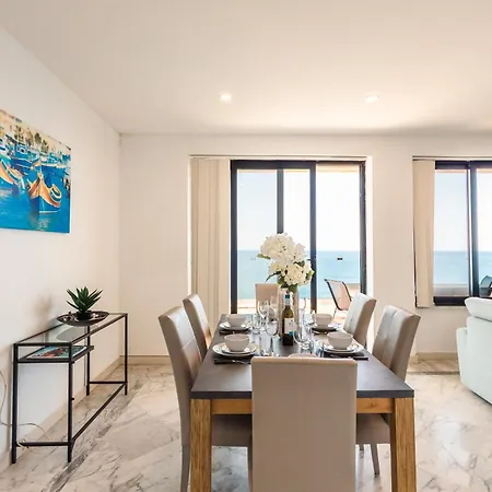 De-Redin Suites - Sea Front - By Haven And Keys Malta