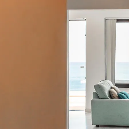 De-Redin Suites - Sea Front - By Haven And Keys Malta شقة