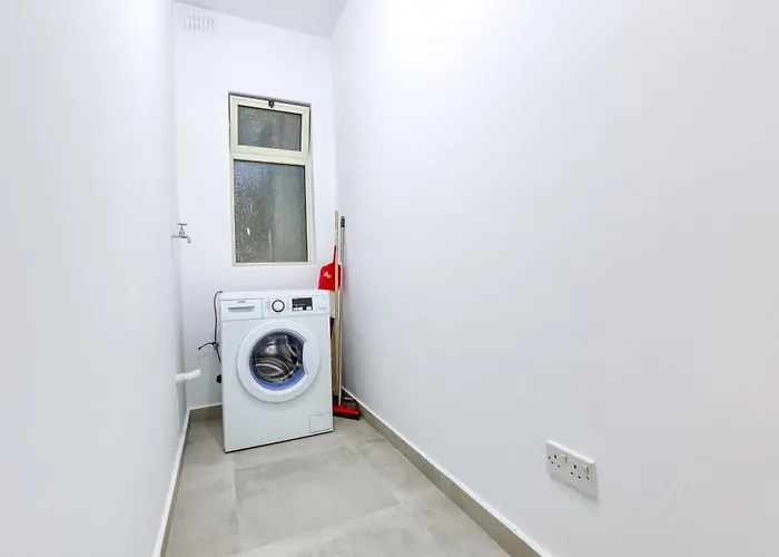 Appartamento De Redin Seafront By Haven And Keys Malta *