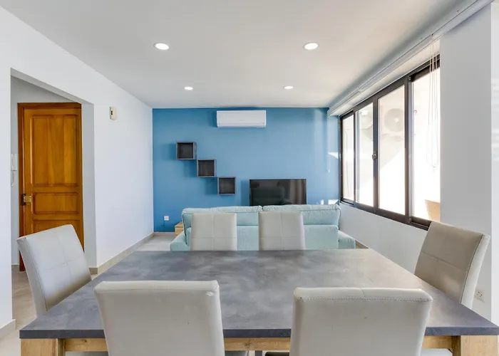 Appartamento De Redin Seafront By Haven And Keys Malta