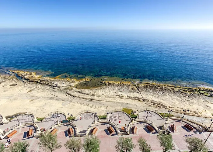 דירה De Redin Seafront By Haven And Keys Malta