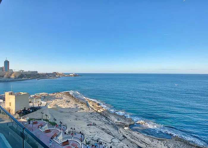 De Redin Seafront By Haven And Keys Malta