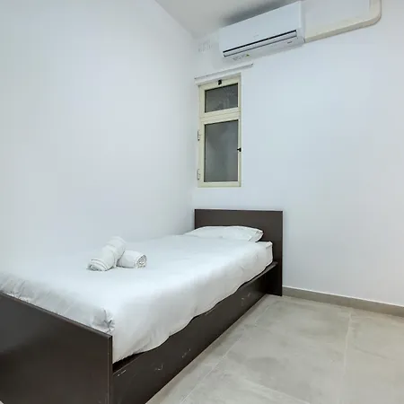 Apartament De Redin Seafront By Haven And Keys Malta Sliema