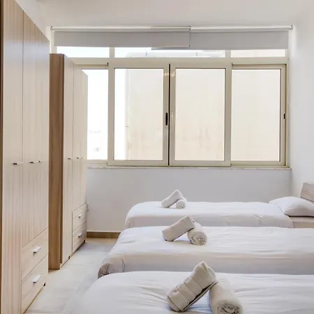 De Redin Seafront By Haven And Keys Malta Apartament Sliema