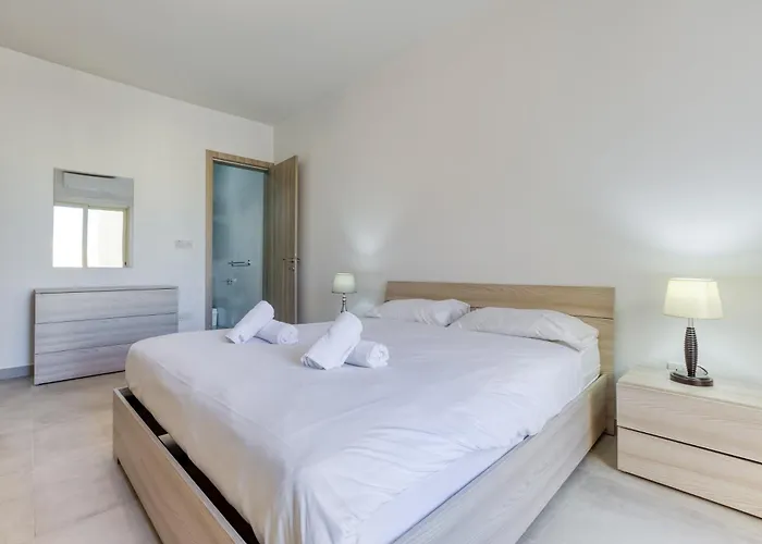 De Redin Seafront By Haven And Keys Malta Apartament *