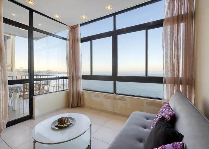 De Redin Seafront By Haven And Keys Malta Apartament Sliema