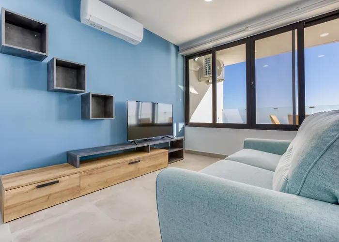 Apartament De Redin Seafront By Haven And Keys Malta